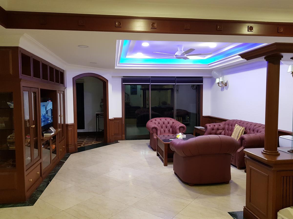 Marina Court Luxury Penthouse Aparthotel Κότα Κιναμπαλού Εξωτερικό φωτογραφία
