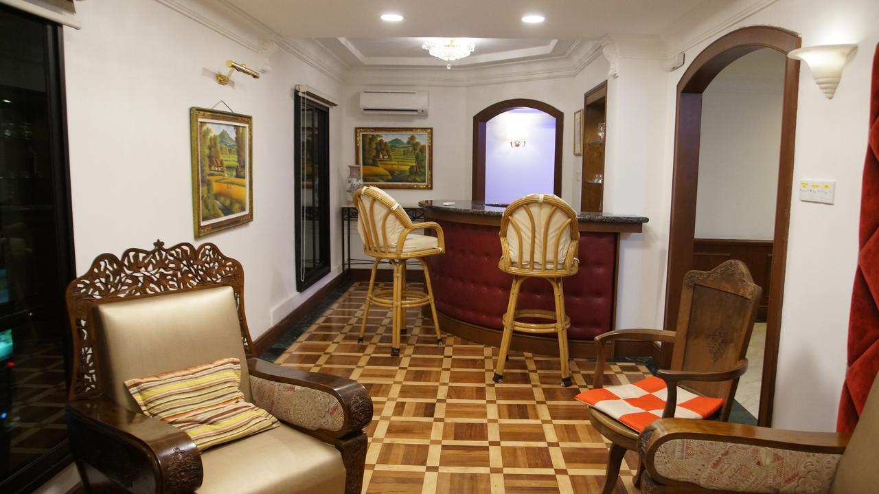 Marina Court Luxury Penthouse Aparthotel Κότα Κιναμπαλού Εξωτερικό φωτογραφία