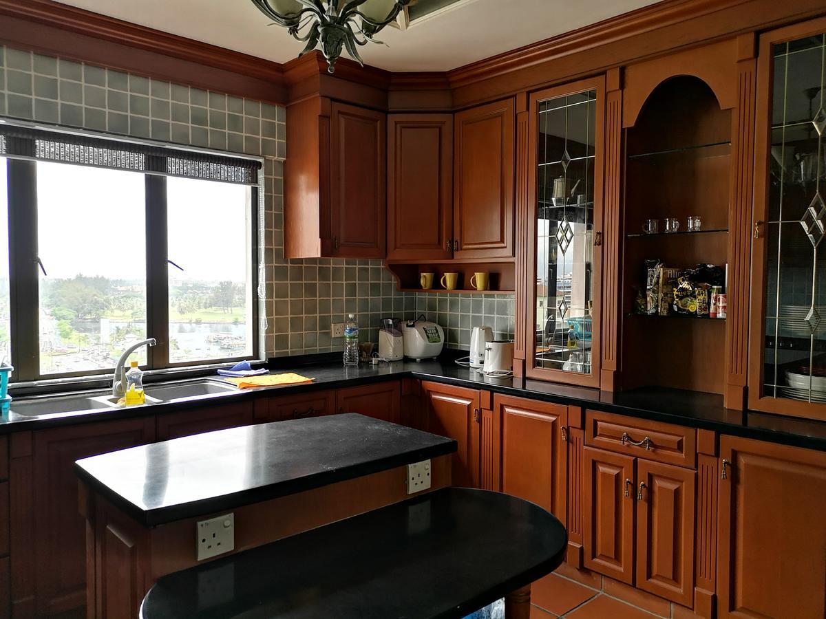 Marina Court Luxury Penthouse Aparthotel Κότα Κιναμπαλού Εξωτερικό φωτογραφία